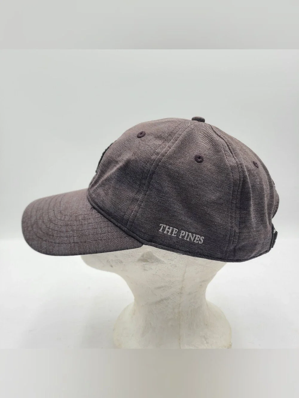 B55 Under Armour Twisted Renegade Hat Cap Women’s Gray Strapback